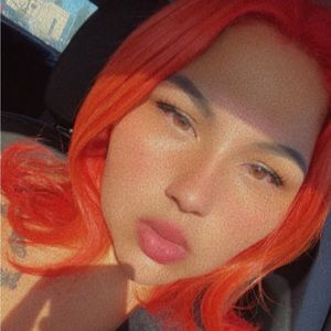 Meet your Posher, Selene